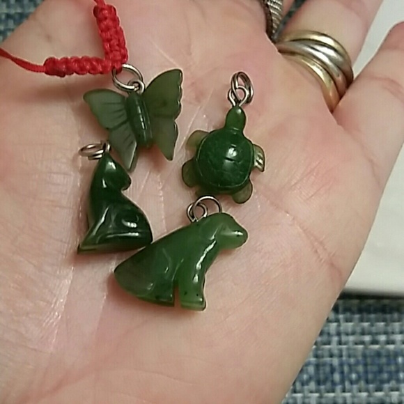 Natural Canadian Nephrite Jade Red Cord Bracelet - Picture 6 of 8